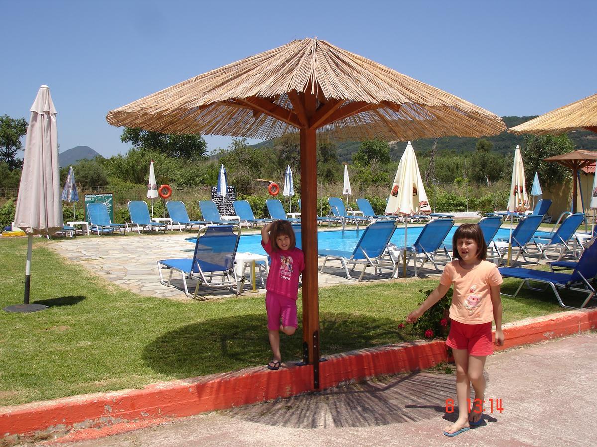 Stars Hotel Agios Georgios  Exteriör bild