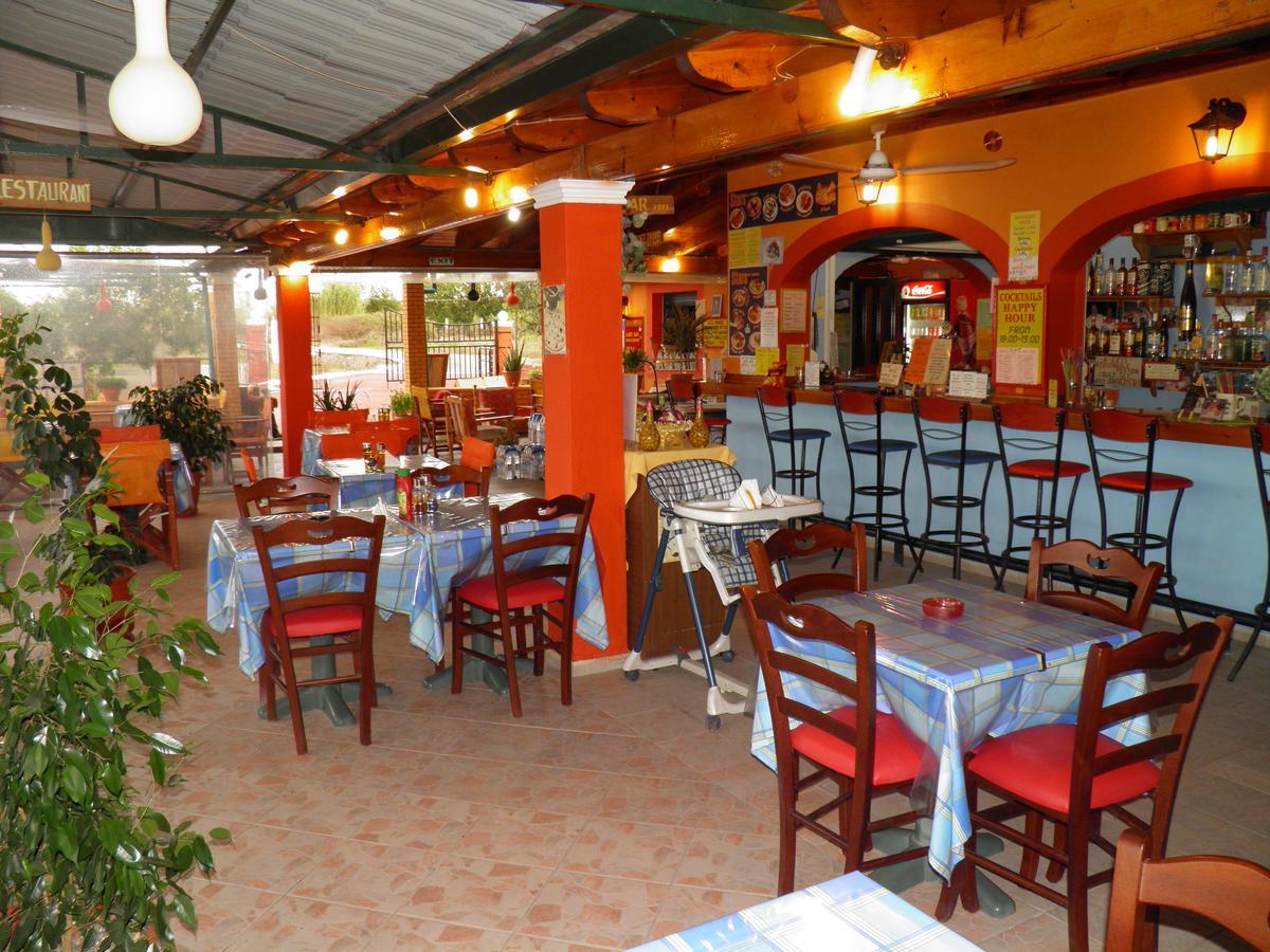 Stars Hotel Agios Georgios  Exteriör bild