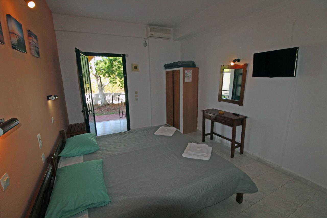 Stars Hotel Agios Georgios  Exteriör bild