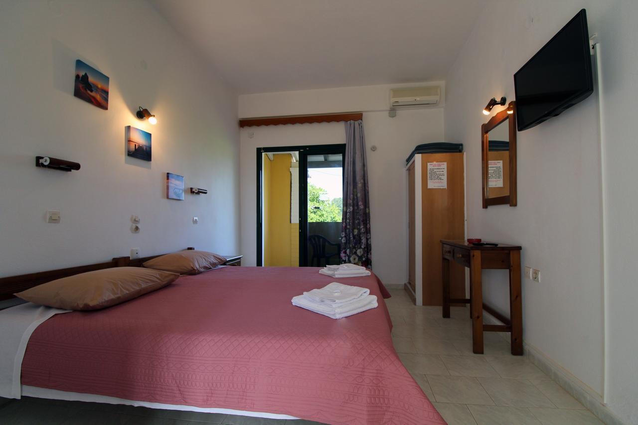 Stars Hotel Agios Georgios  Exteriör bild