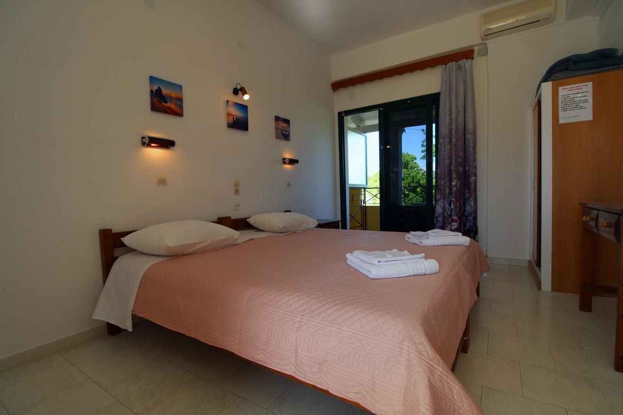 Stars Hotel Agios Georgios  Exteriör bild